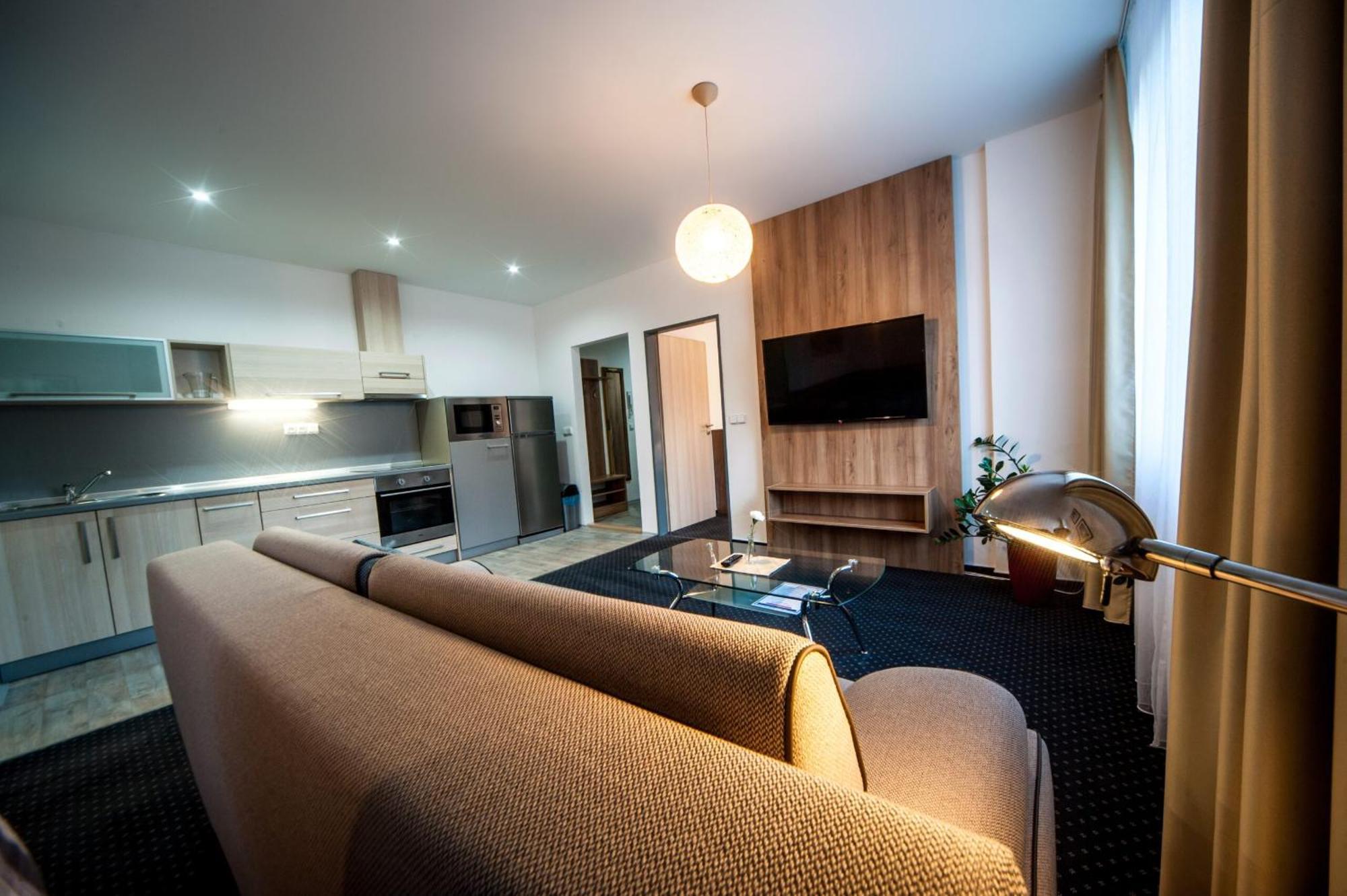 Sport Hotel Centrum Valašské Meziříčí Esterno foto