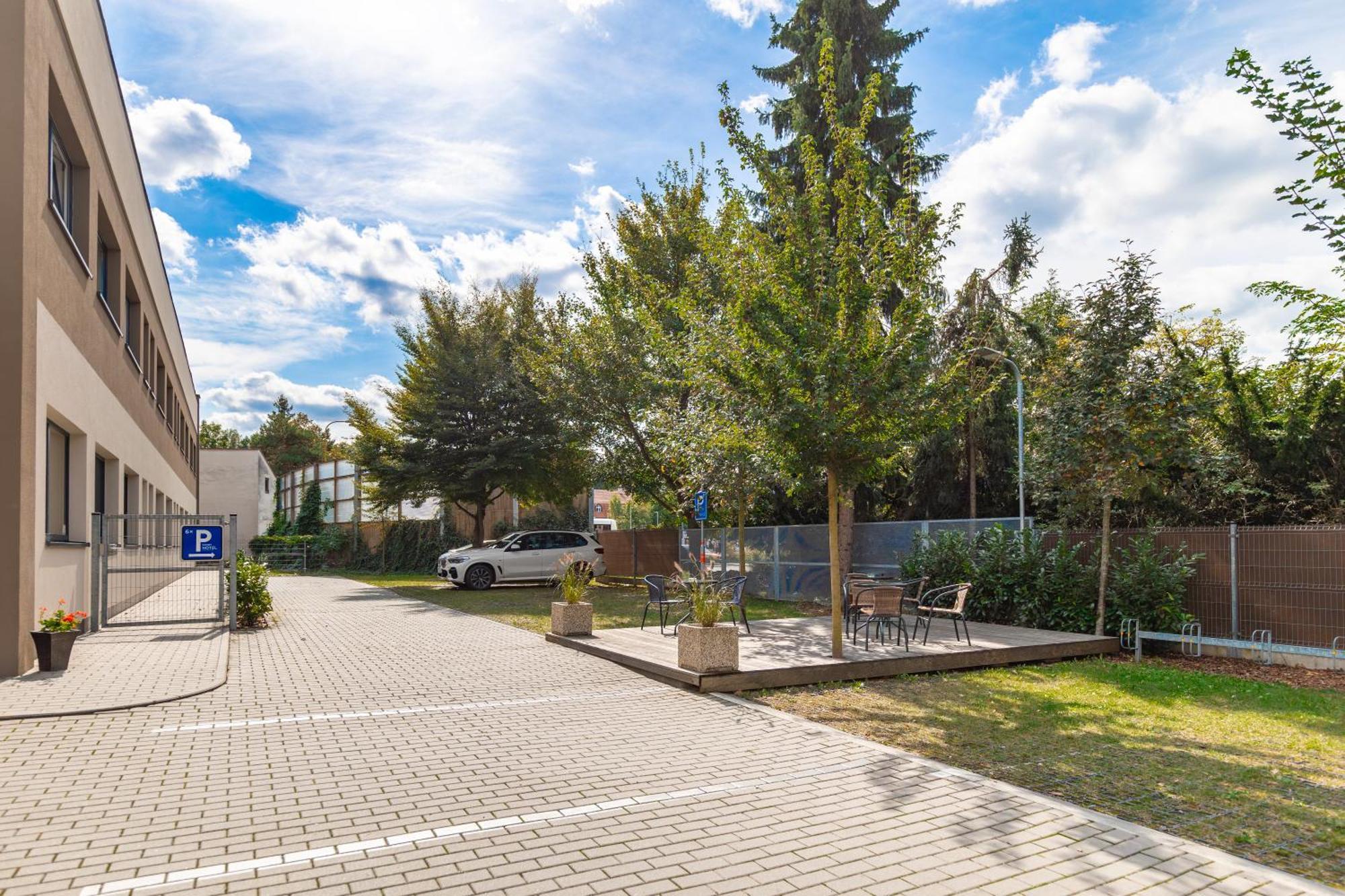 Sport Hotel Centrum Valašské Meziříčí Esterno foto